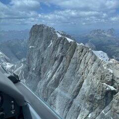 Flugwegposition um 11:57:22: Aufgenommen in der Nähe von 32023 Rocca Pietore, Belluno, Italien in 3212 Meter